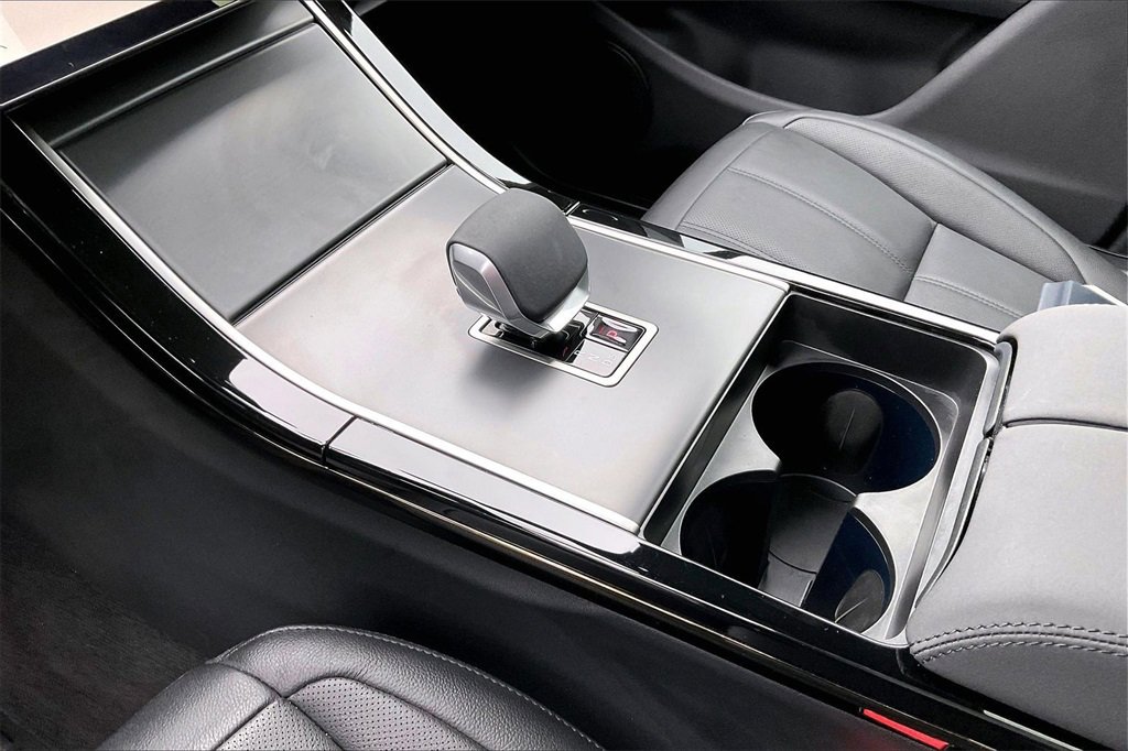 Certified 2026 Land Rover Range Rover Evoque S image 18