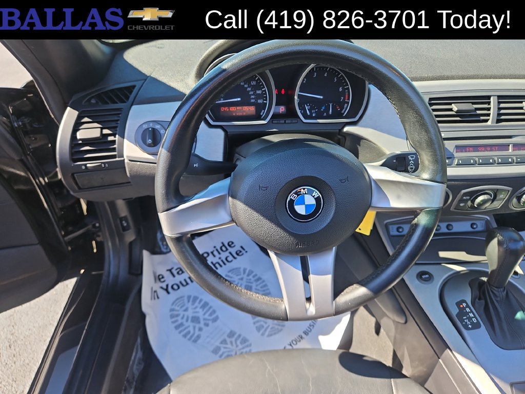 Used 2003 BMW Z4 2.5i RWD image 13