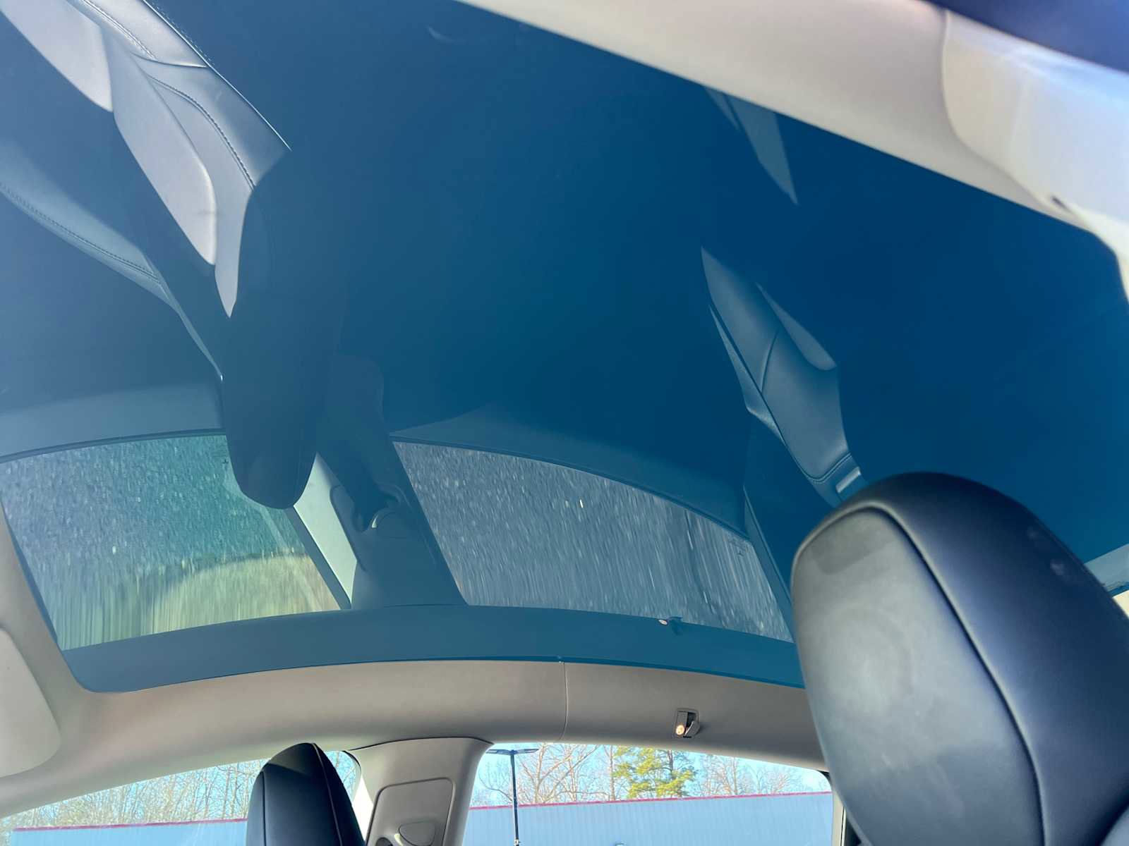 Used 2023 Tesla Model Y Long Range image 18