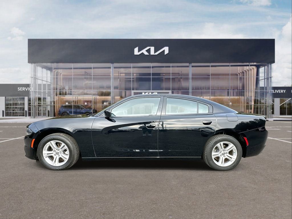 Used 2022 Dodge Charger SXT image 5