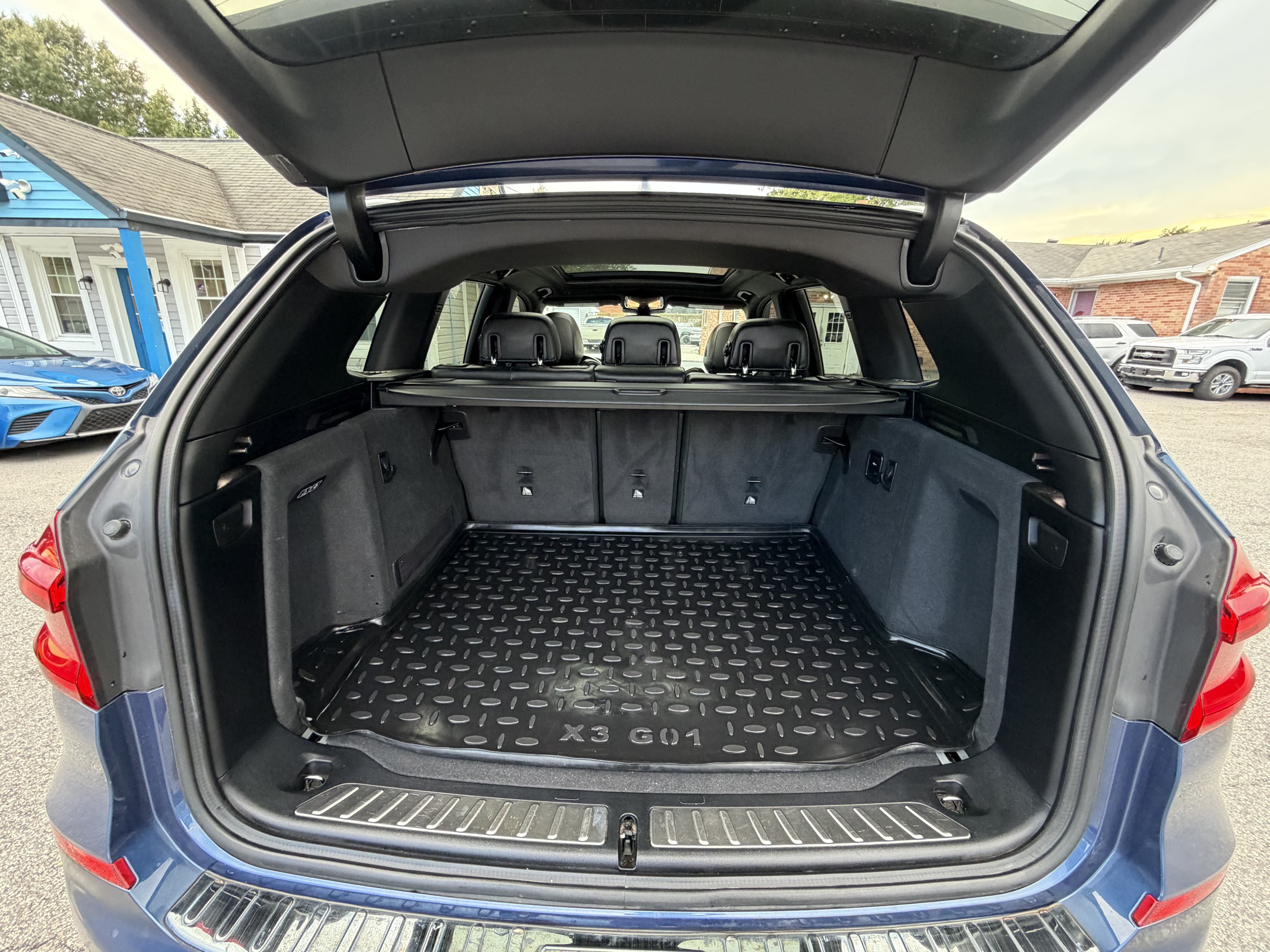 Used 2018 BMW X3 xDrive30i AWD/4WD image 19