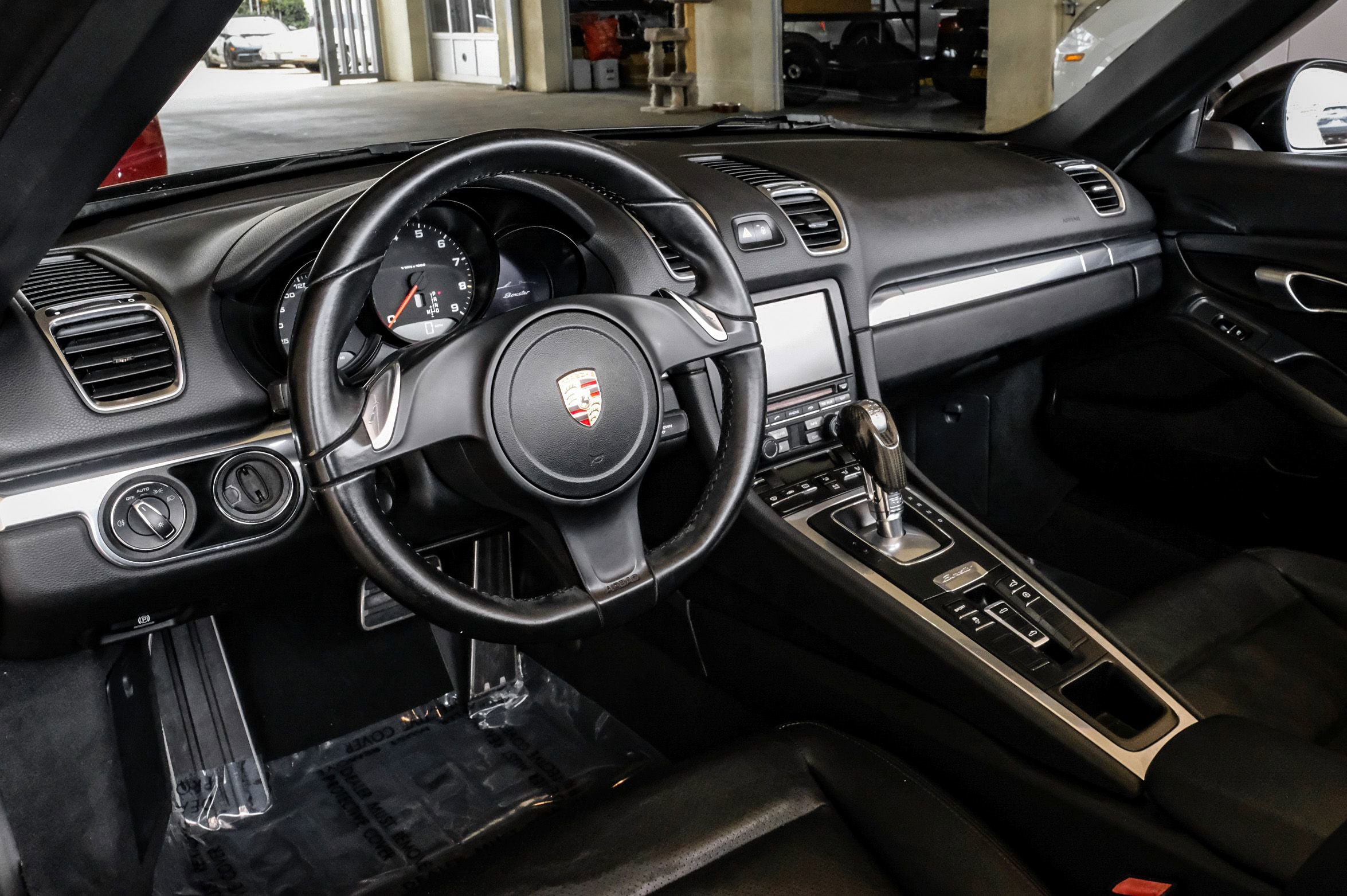 Used 2014 Porsche Boxster RWD image 2