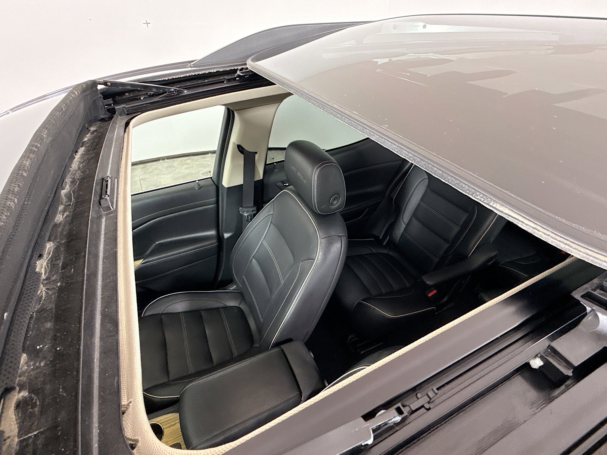 Used 2019 GMC Acadia Denali w/ Technology Package image 14