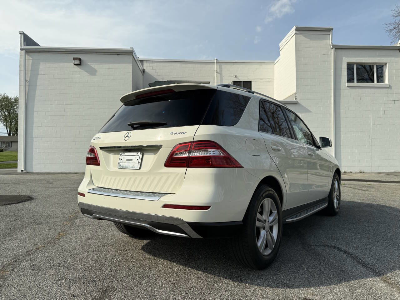 Used 2012 Mercedes-Benz ML 350 4MATIC w/ Premium 1 Pkg image 25