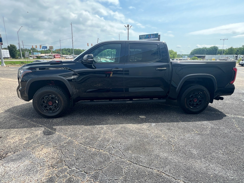 Used 2025 Toyota Tundra TRD Pro AWD/4WD image 6