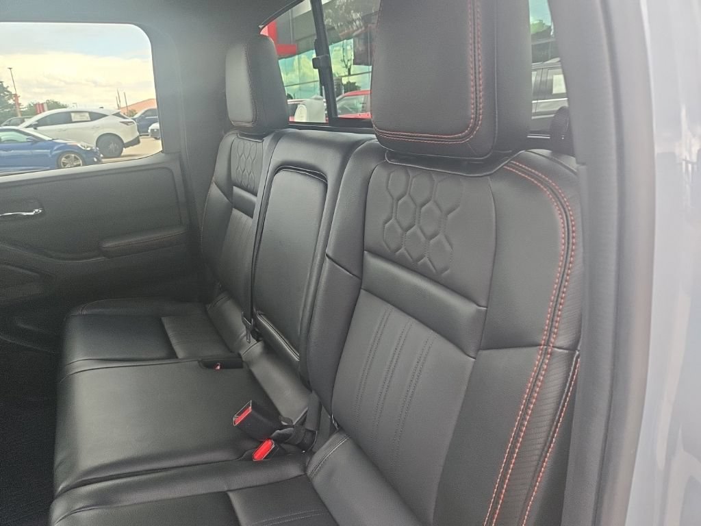 Used 2023 Nissan Frontier PRO-4X w/ Pro-4X Premium Package AWD/4WD image 15
