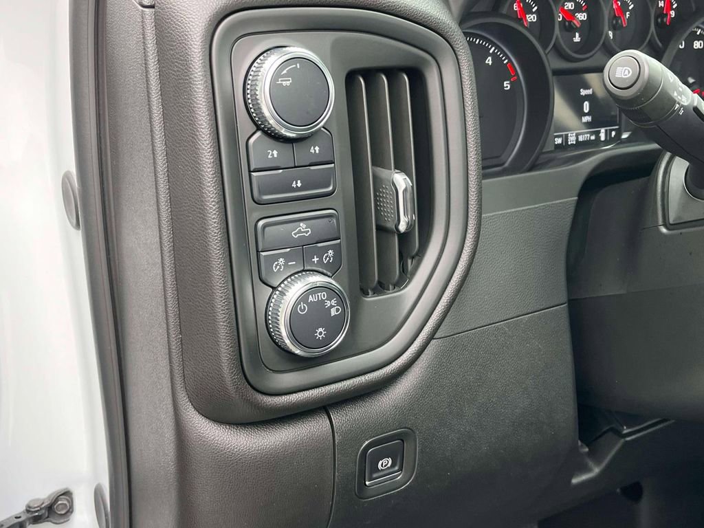 Certified 2024 GMC Sierra 3500 Pro image 28