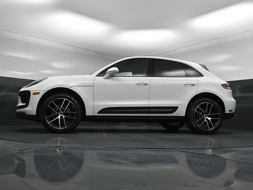 New 2026 Porsche Macan AWD/4WD image 26