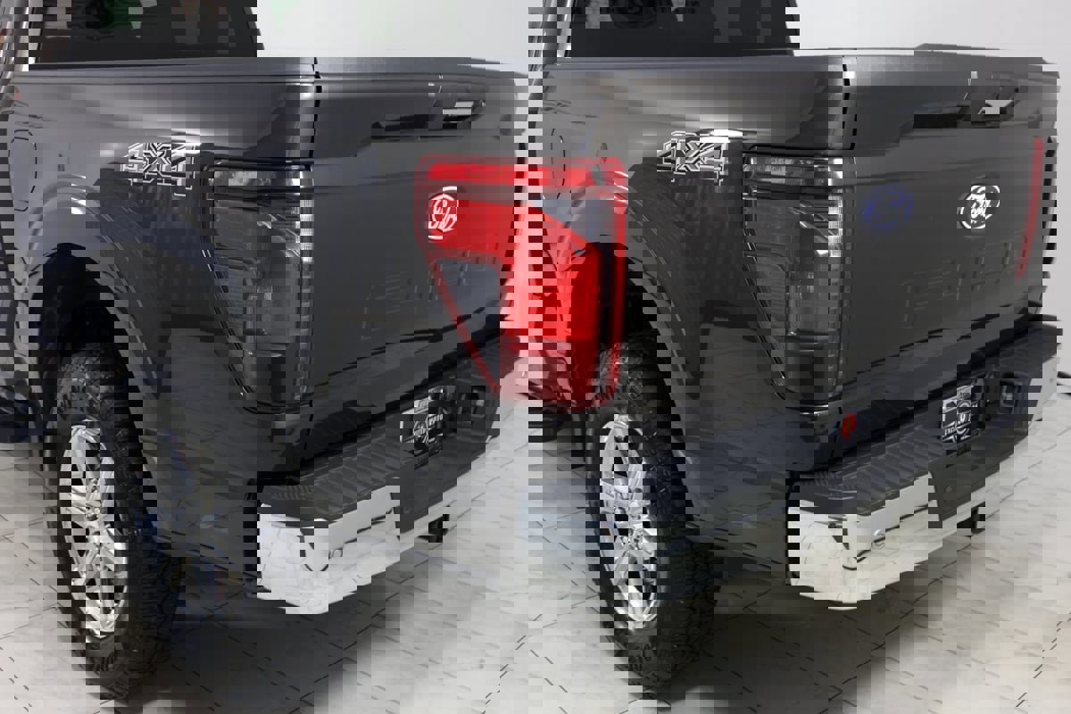 Used 2024 Ford F150 XLT w/ Mobile Office Package image 42