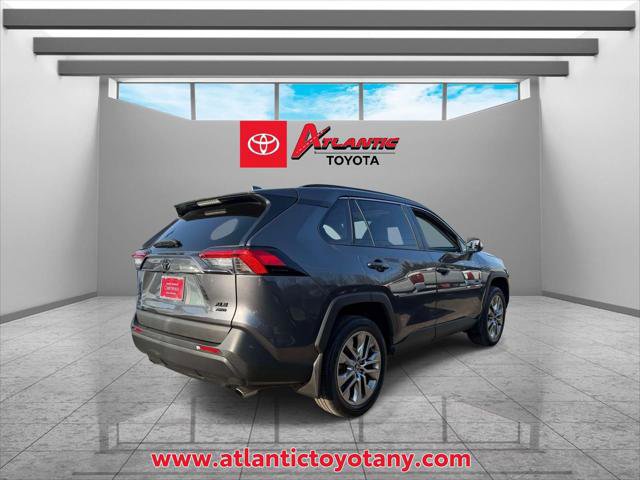 Certified 2022 Toyota RAV4 XLE Premium image 6