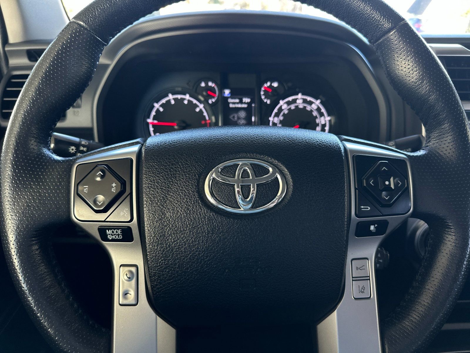 Used 2023 Toyota 4Runner SR5 Premium w/ Moonroof Package image 23