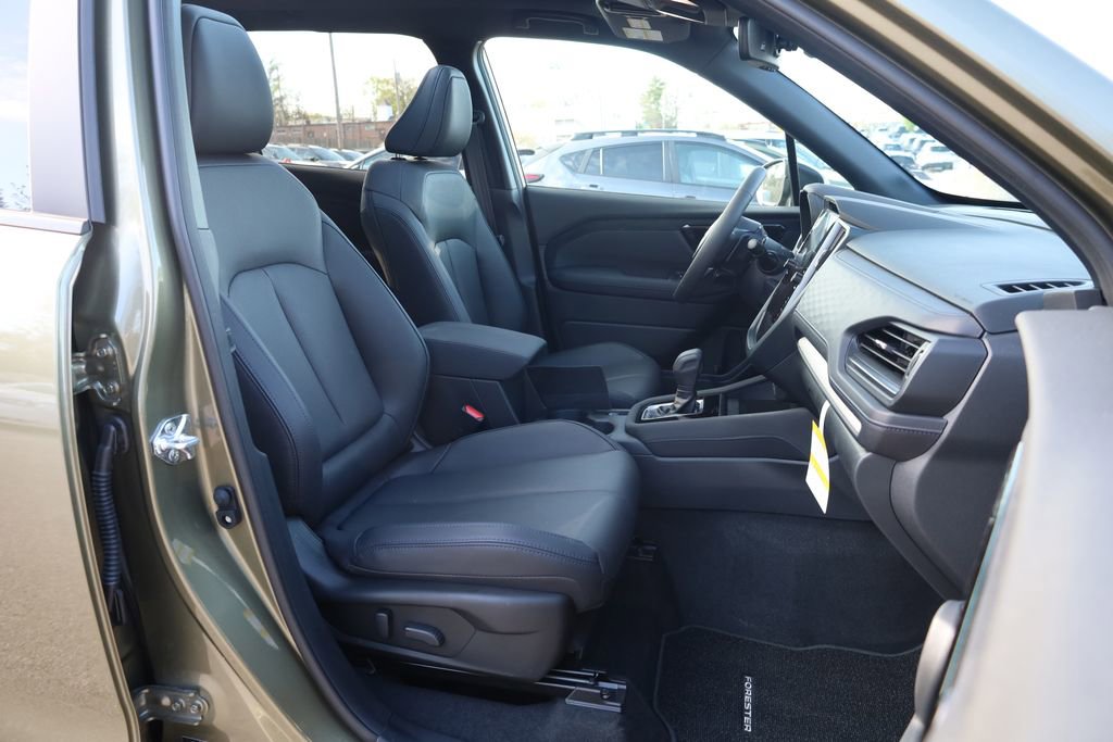 Certified 2025 Subaru Forester Limited image 25