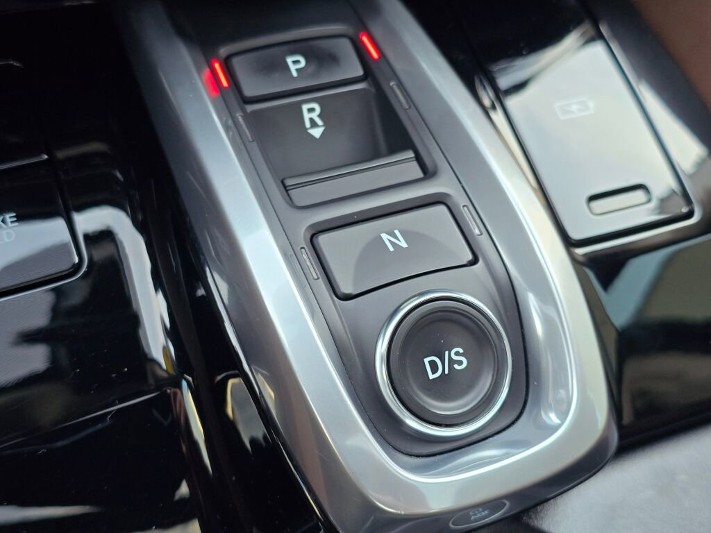 Used 2022 Acura MDX SH-AWD w/ Technology Package image 44