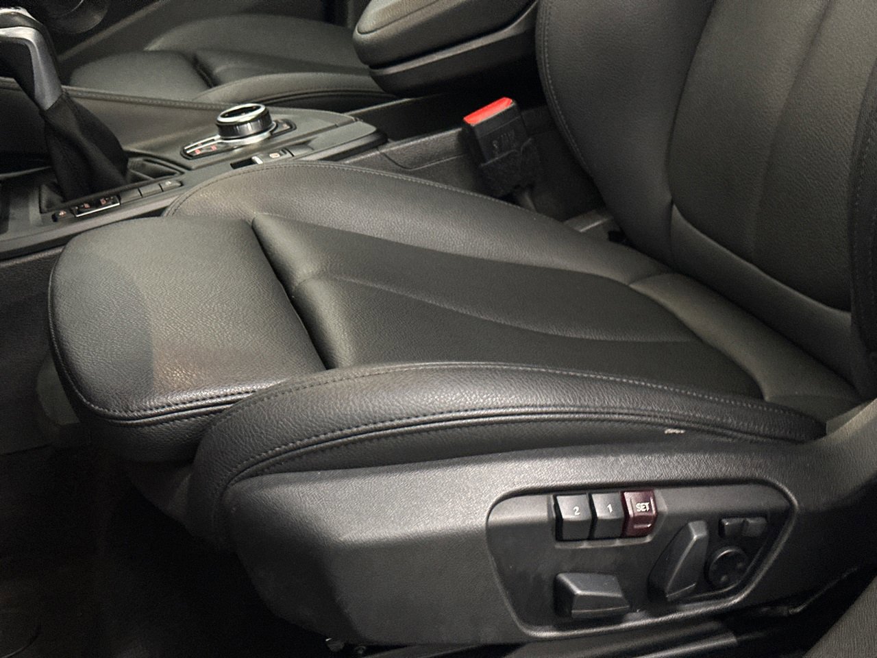 Used 2018 BMW X1 xDrive28i image 17