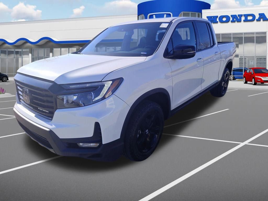 Used 2023 Honda Ridgeline Black Edition image 3