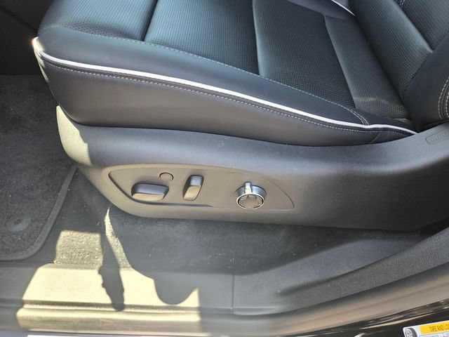 New 2026 Buick Enclave Avenir w/ Super Cruise Package FWD image 10