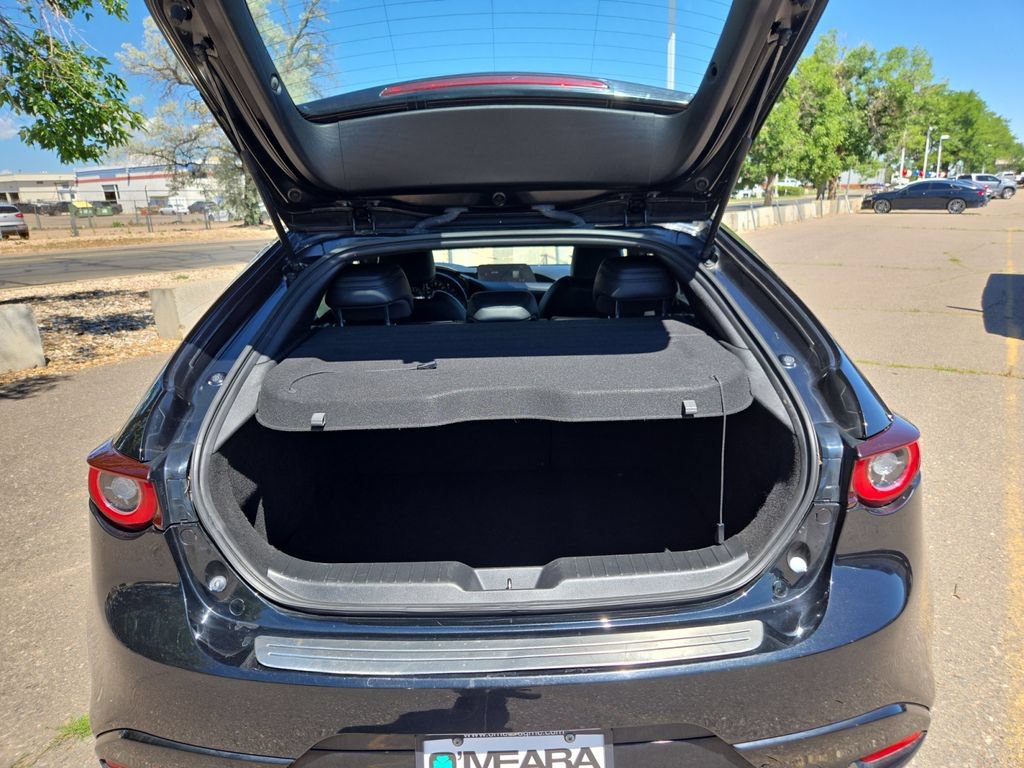 Used 2022 MAZDA MAZDA3 s FWD image 18