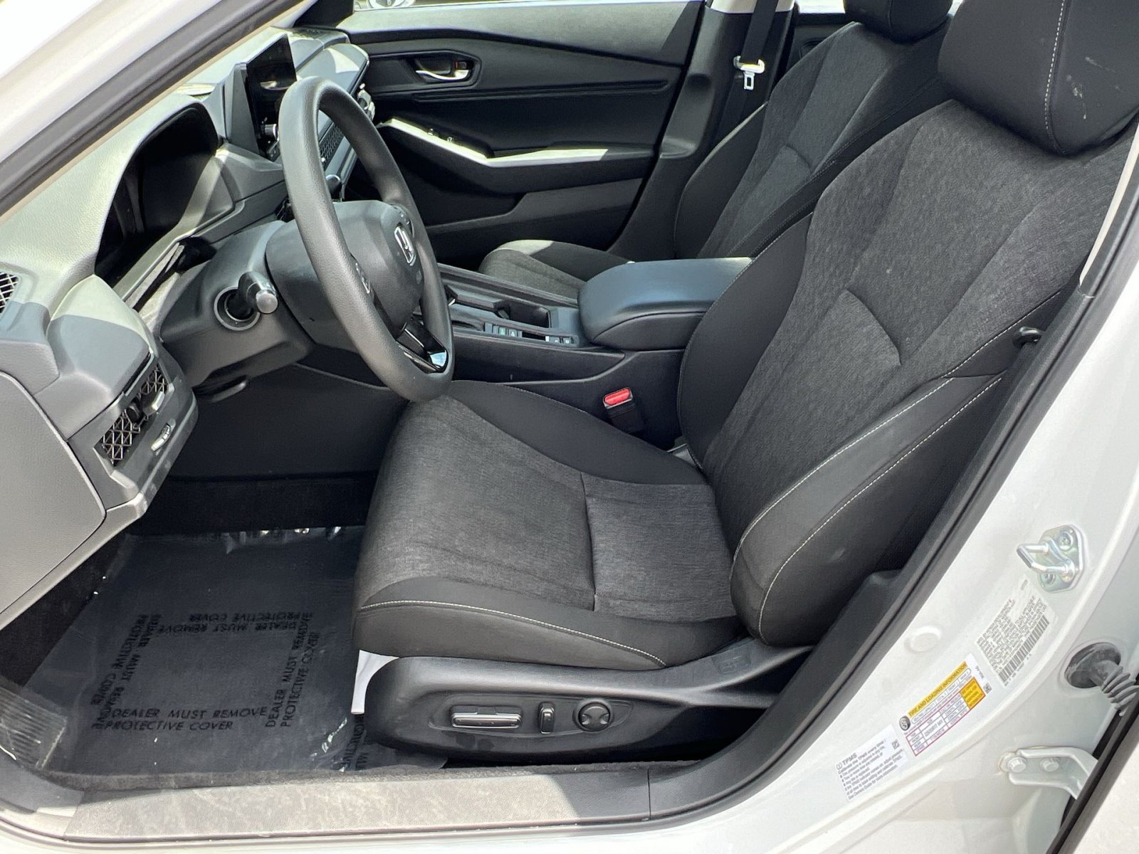 Used 2023 Honda Accord EX image 14