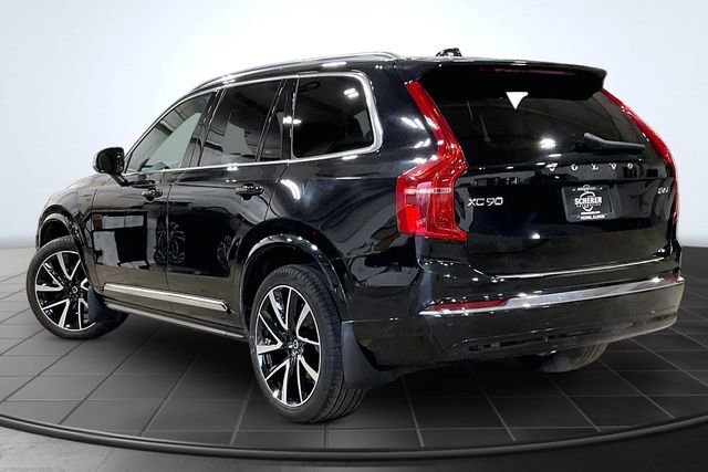 Certified 2024 Volvo XC90 B6 Ultimate w/ Protection Package Premier image 16