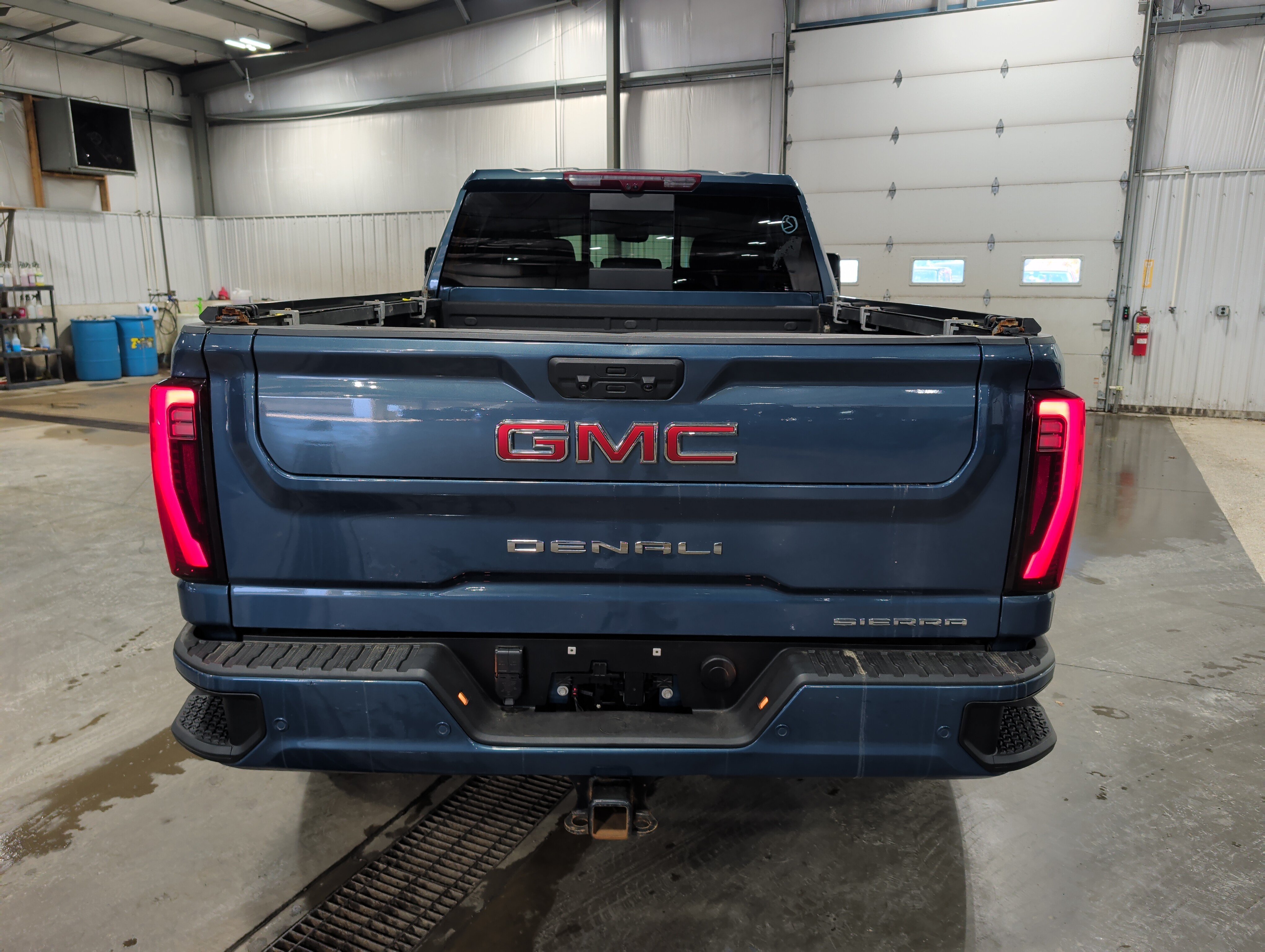 Used 2024 GMC Sierra 2500 Denali w/ Denali Reserve Package AWD/4WD image 4