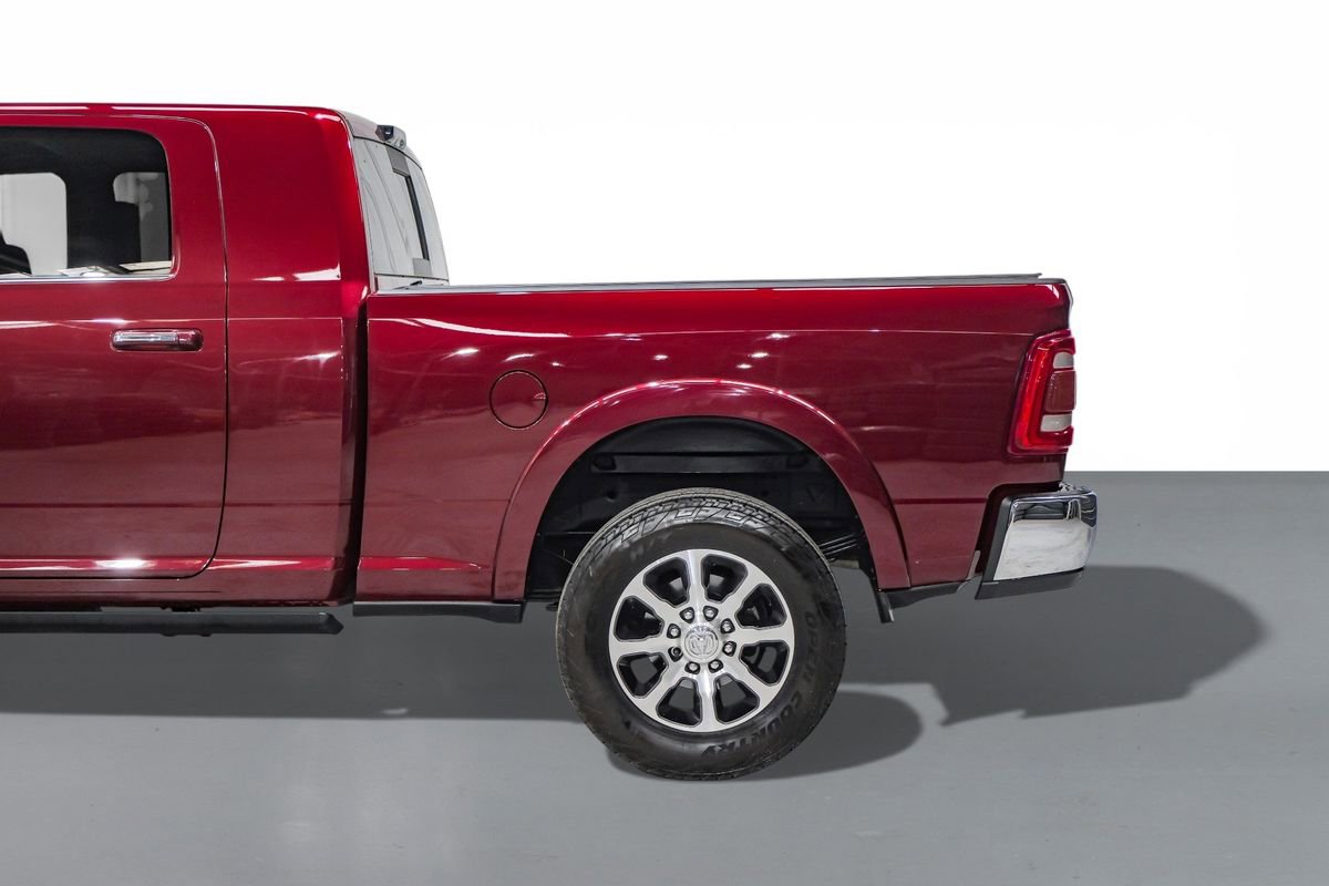 Used 2022 RAM 3500 Limited image 11