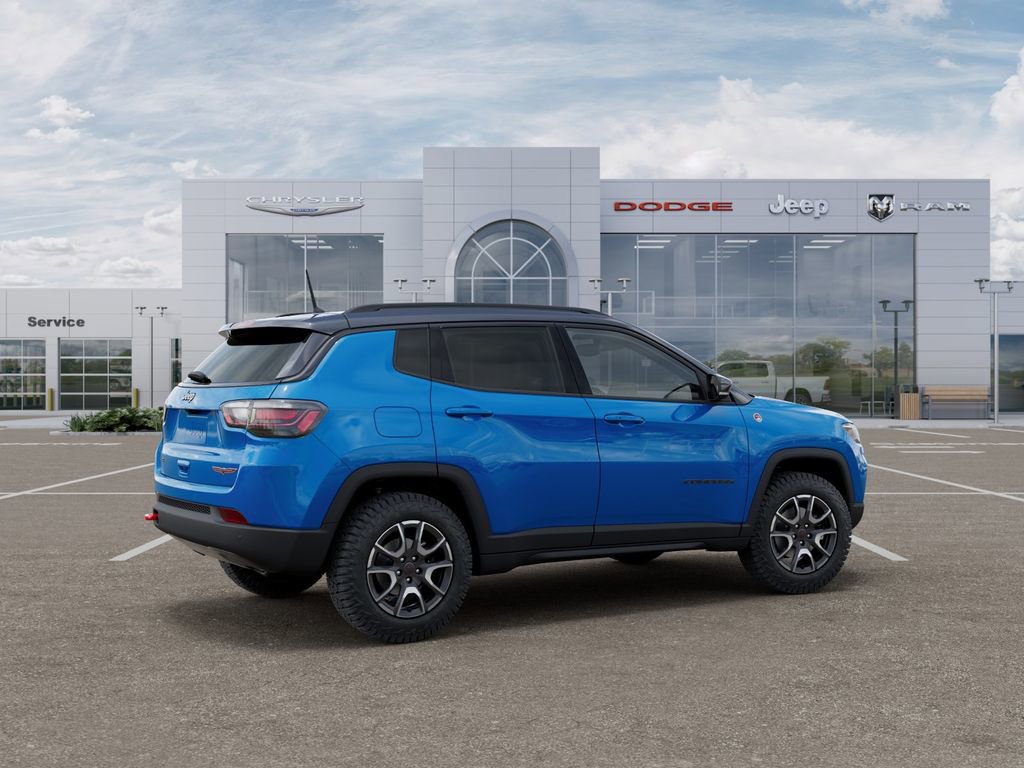 New 2025 Jeep Compass Trailhawk w/ Trailhawk Elite Group image 4