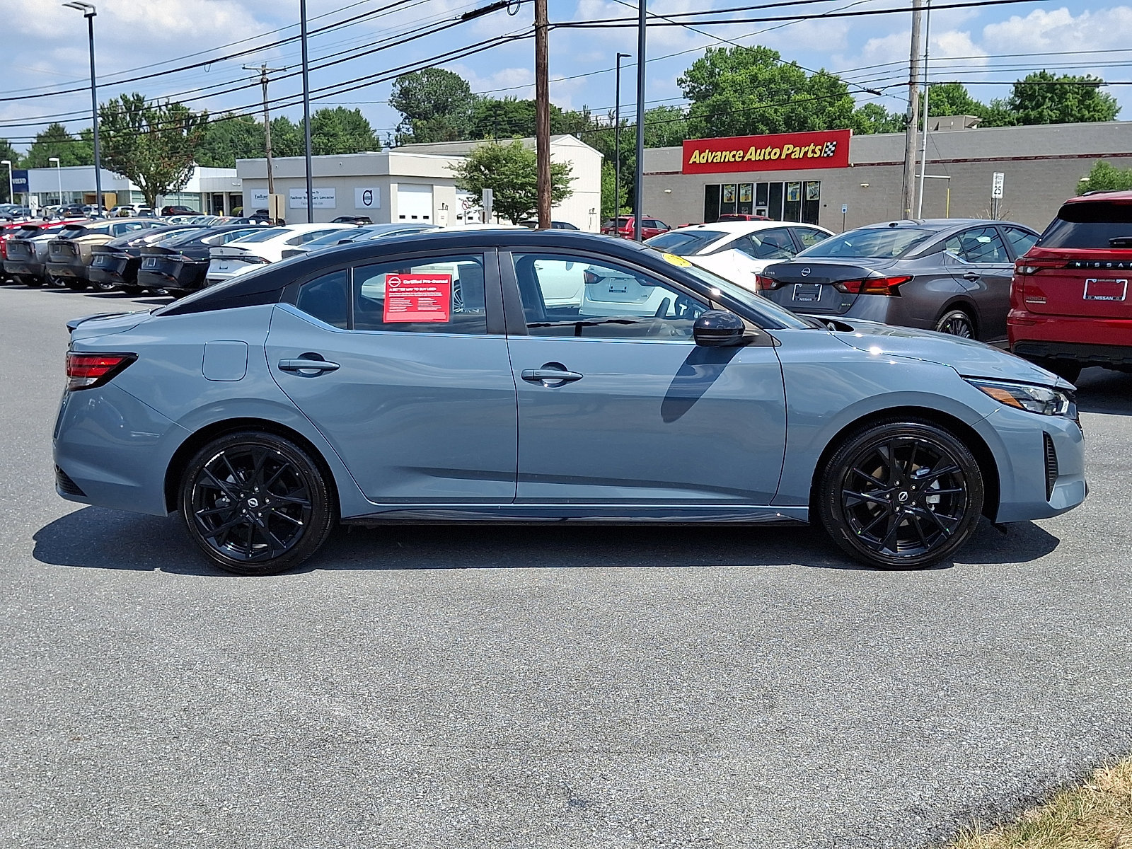 Certified 2025 Nissan Sentra SR w/ Midnight Edition FWD image 8