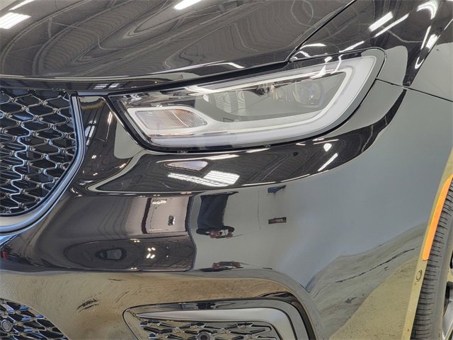 New 2026 Chrysler Pacifica Limited w/ S Appearance Package image 11