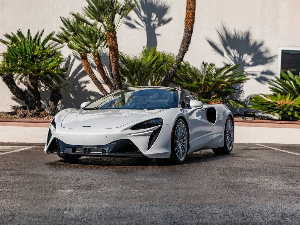 New 2026 McLaren Artura Spider image 27