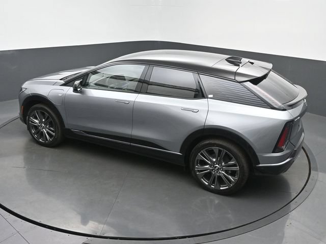 New 2026 Cadillac Optiq Sport 2 AWD/4WD image 42