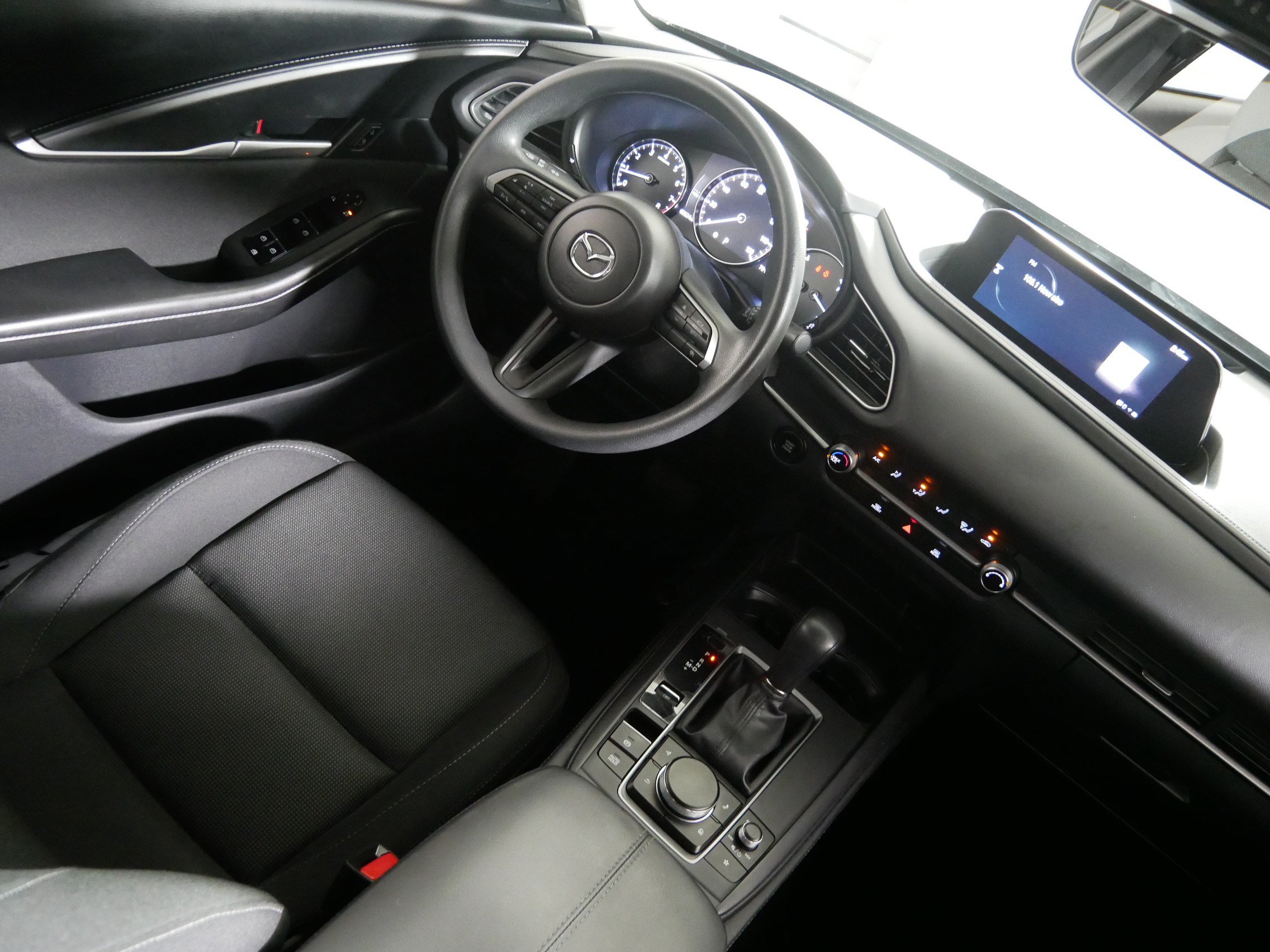 Used 2024 MAZDA CX-30 AWD 2.5 S image 9
