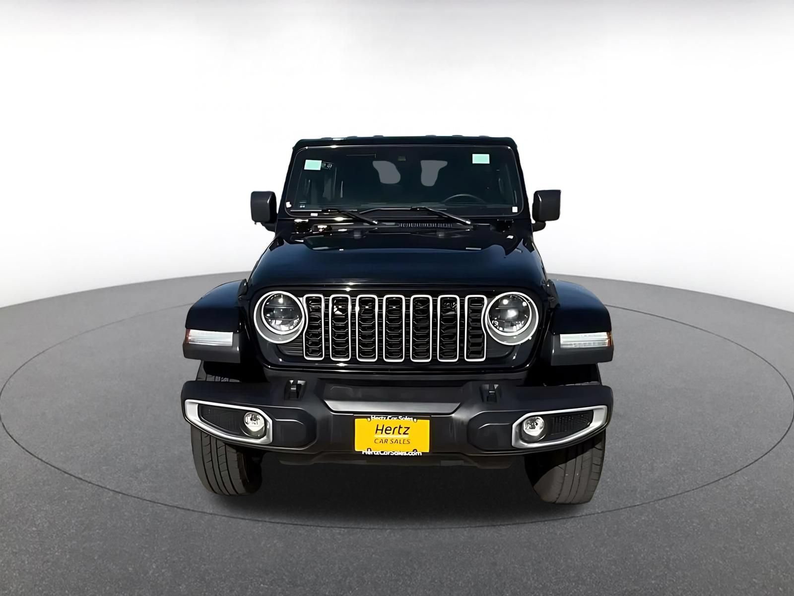Used 2025 Jeep Wrangler Unlimited Sahara AWD/4WD image 3