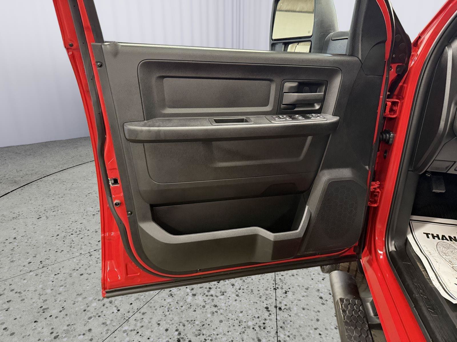 New 2026 RAM 2500 Tradesman AWD/4WD image 27
