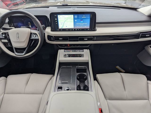 New 2025 Lincoln Aviator Reserve w/ Equipment Group 201A image 10