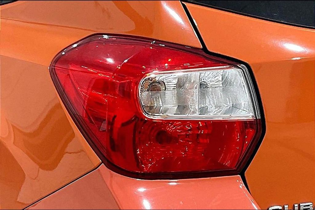 Used 2015 Subaru Crosstrek 2.0i Premium w/ Moonroof Package image 29