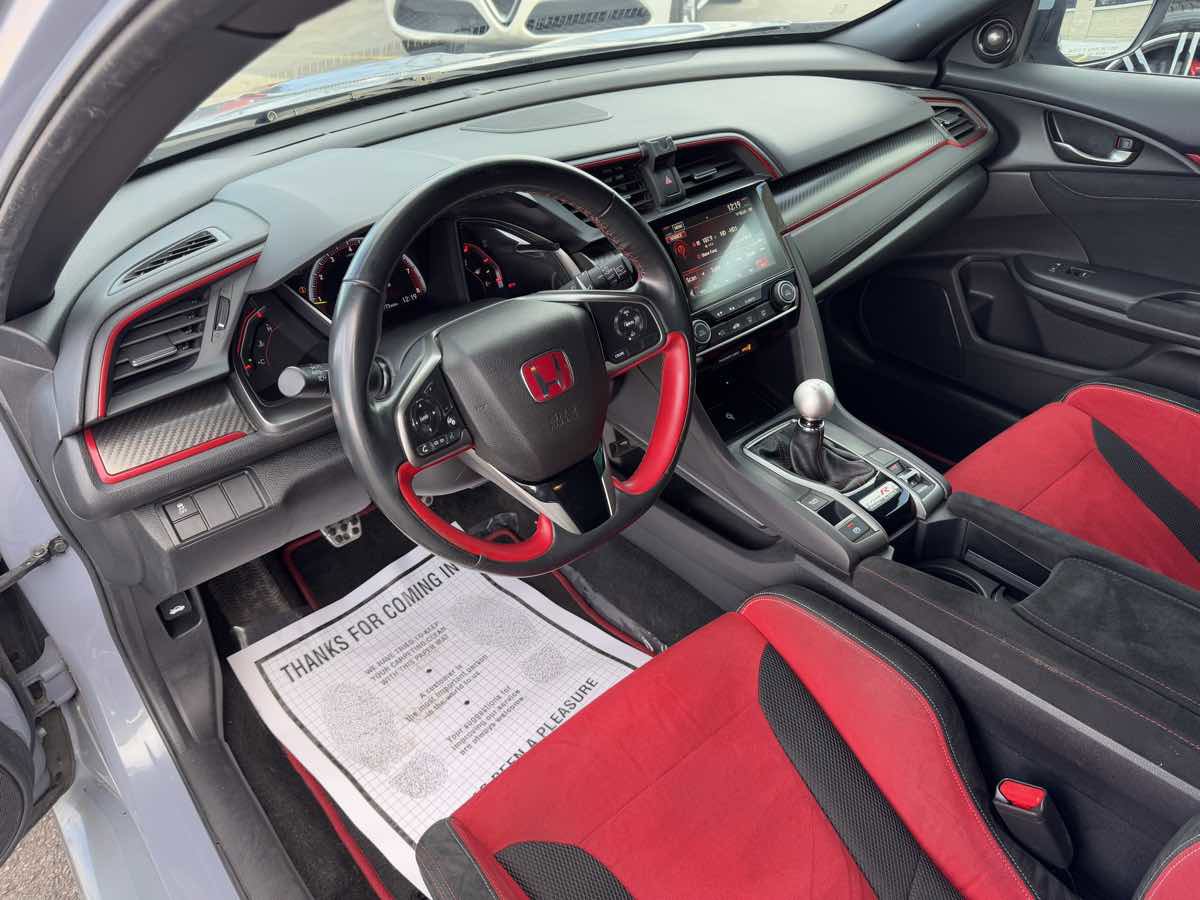 Used 2019 Honda Civic Type R image 11