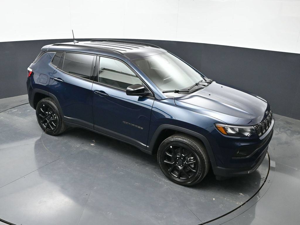 New 2026 Jeep Compass Latitude AWD/4WD image 37