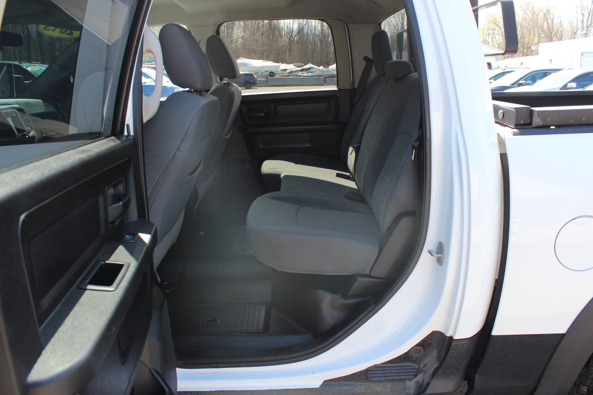 Used 2013 RAM 1500 ST w/ SXT Appearance Group image 29