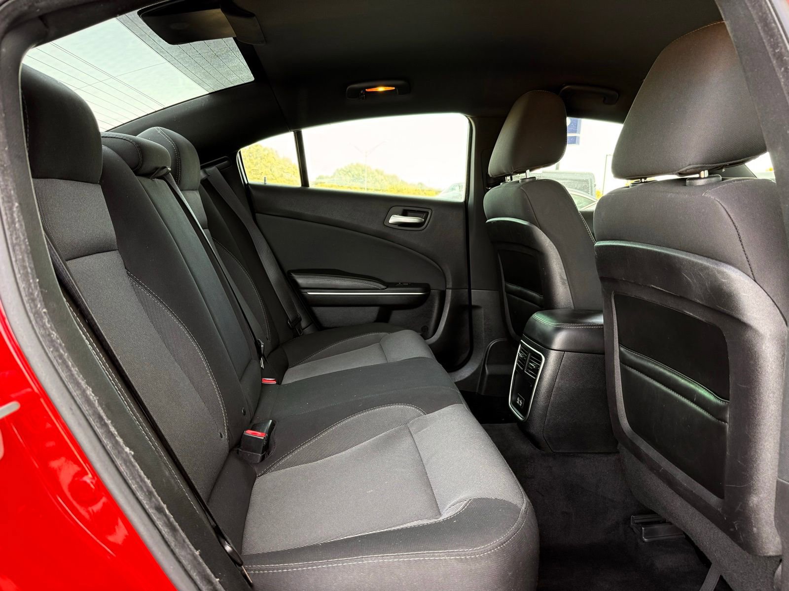Used 2017 Dodge Charger SE w/ Popular Equipment Group RWD image 17