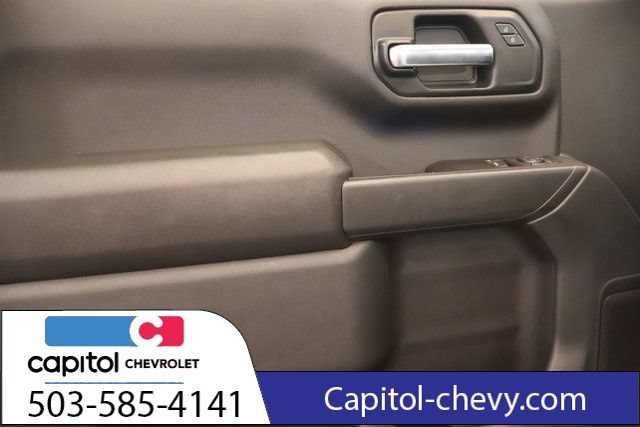 Used 2025 Chevrolet Silverado 1500 W/T RWD image 11