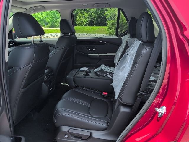 New 2025 Honda Pilot TrailSport image 19