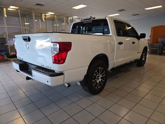 Used 2024 Nissan Titan SV w/ Accessory Utility Package AWD/4WD image 7