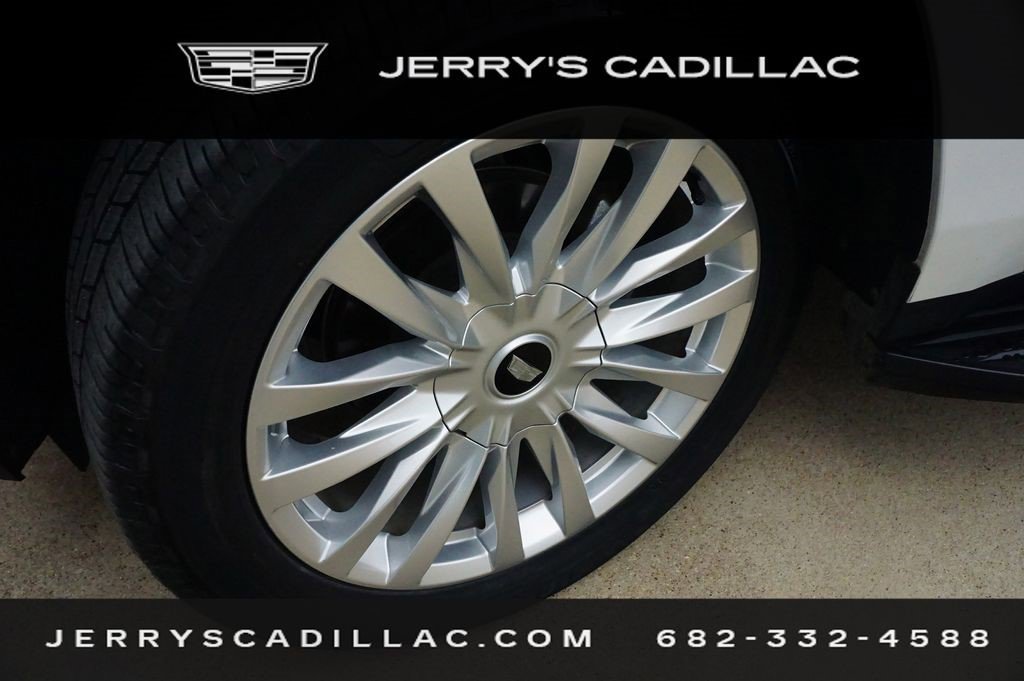 Certified 2022 Cadillac Escalade ESV Luxury AWD/4WD image 9