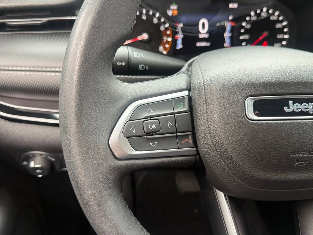 Certified 2022 Jeep Compass Altitude image 42