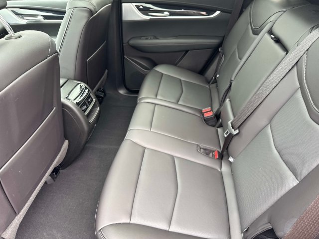 New 2026 Cadillac XT5 Premium Luxury w/ Driver Assist Package FWD image 13