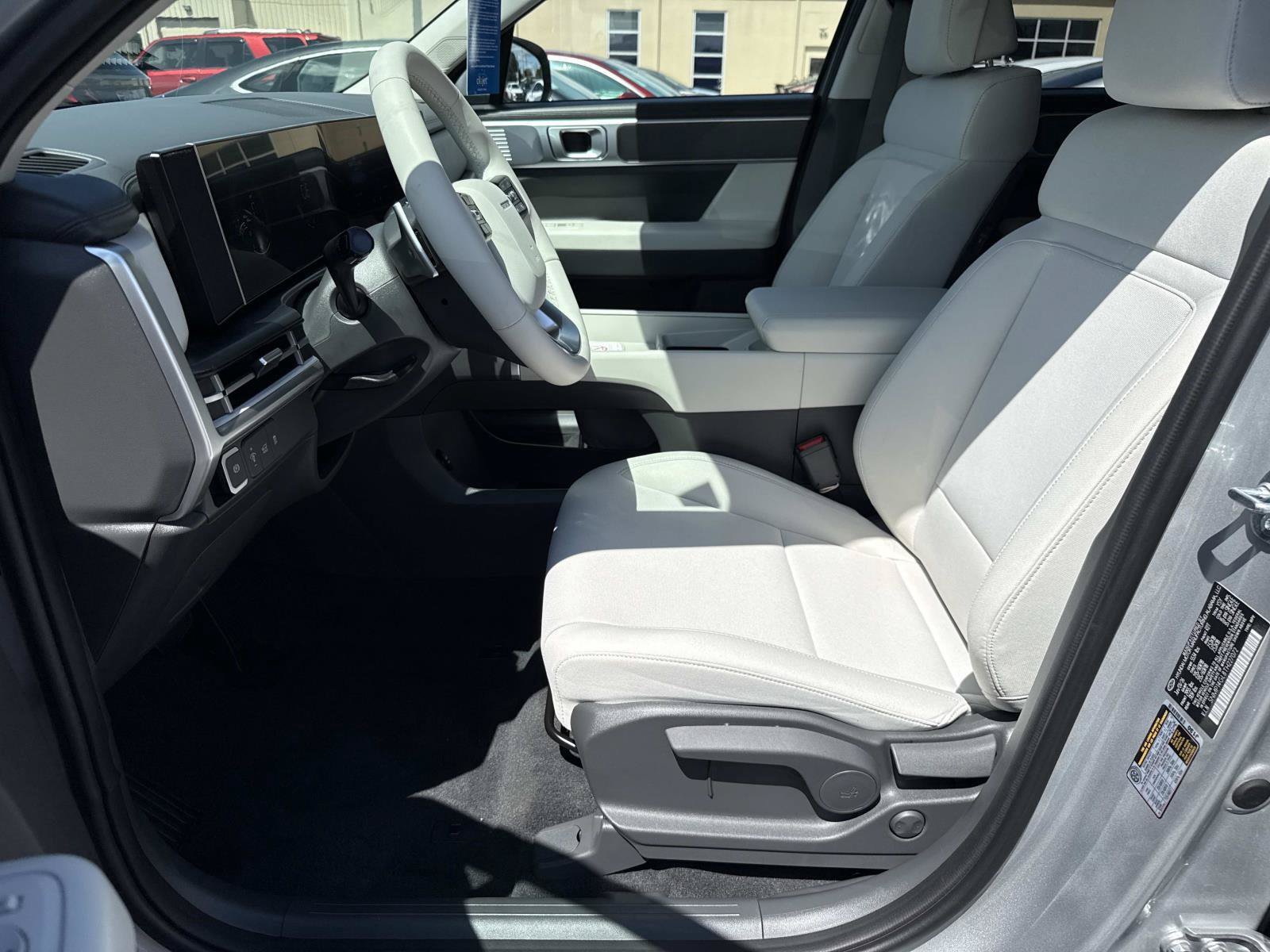 New 2026 Hyundai Santa Fe SE FWD image 9