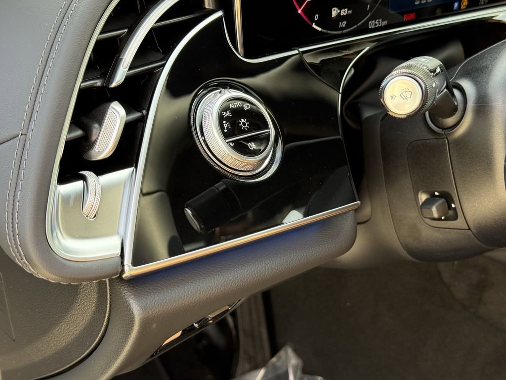 New 2026 Mercedes-Benz E 350 4MATIC Sedan image 16