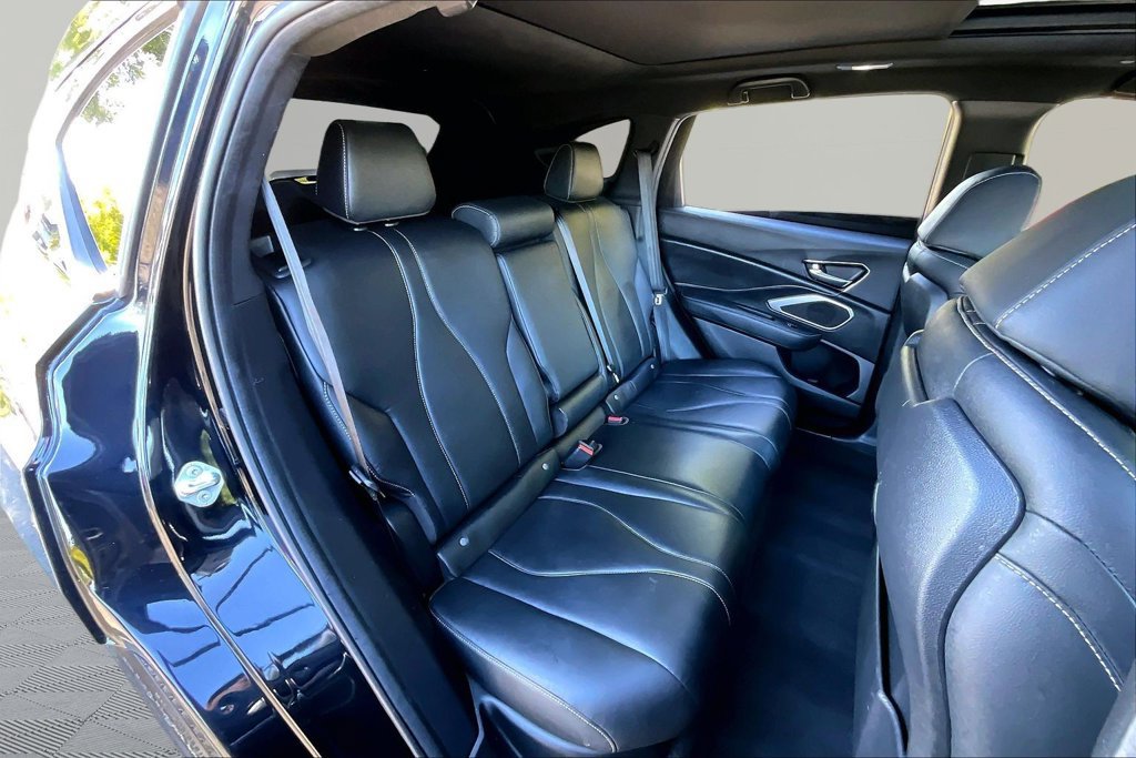 Used 2025 Acura RDX SH-AWD image 19