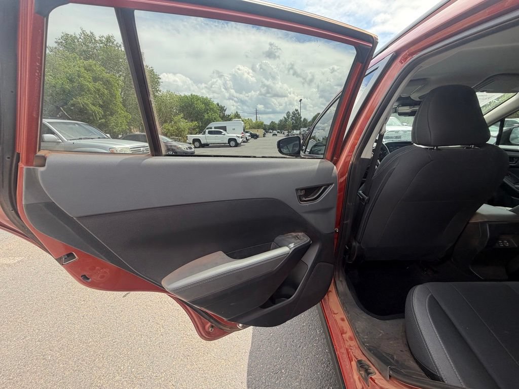 Used 2025 Subaru Crosstrek 2.5i Premium AWD/4WD image 17