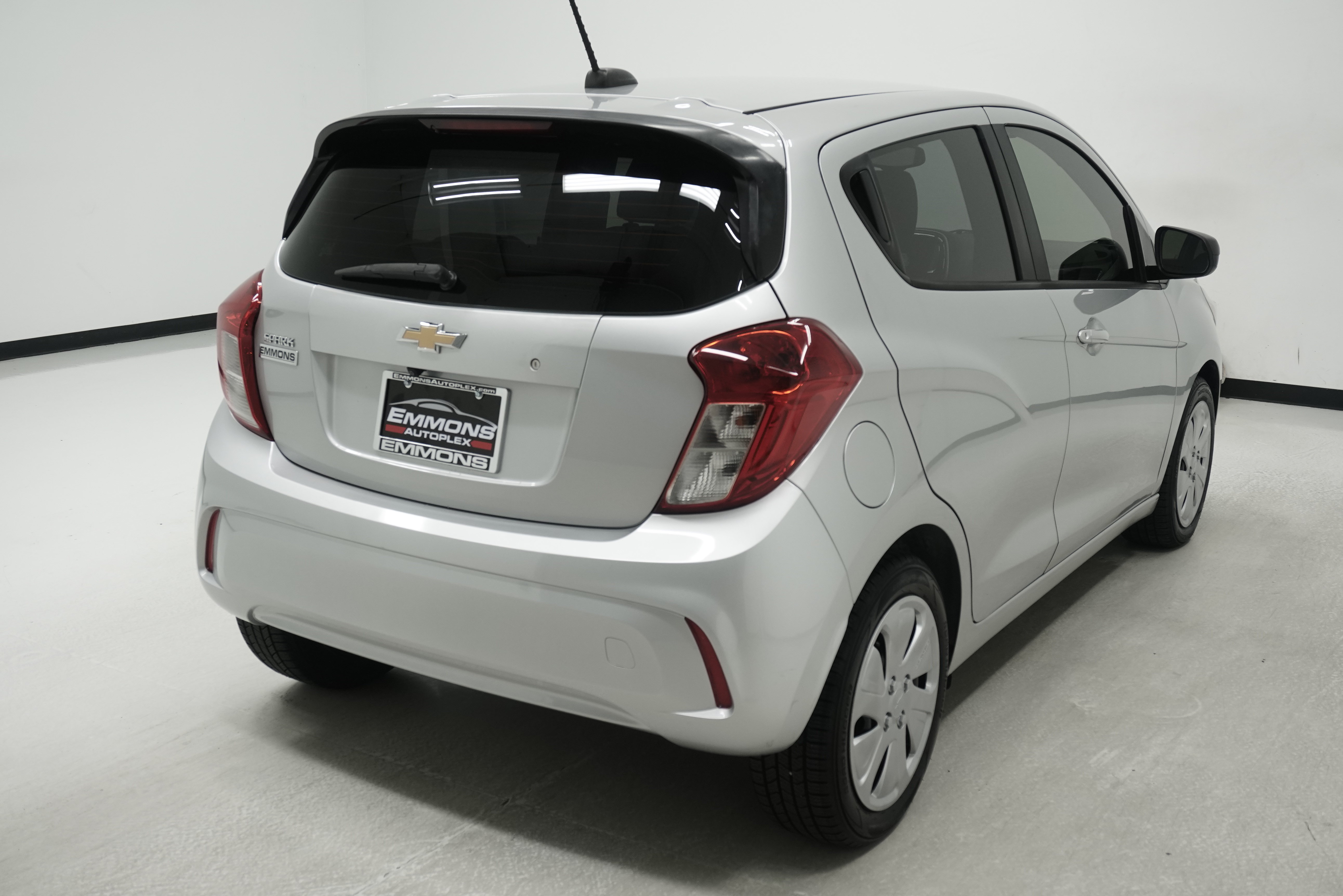 Used 2018 Chevrolet Spark LS FWD image 4